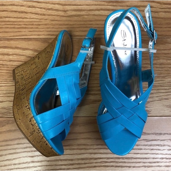 Styluxe Shoes - New STYLUXE Mummy Blue Turquoise Cork Wedge with Silver – Size 7